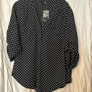 Torrid Black Polka Dot georgette quater sleeve top size 0
